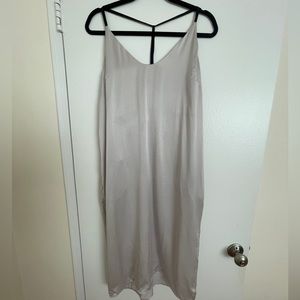 Lunya Washable Silk Slip Dress, size L